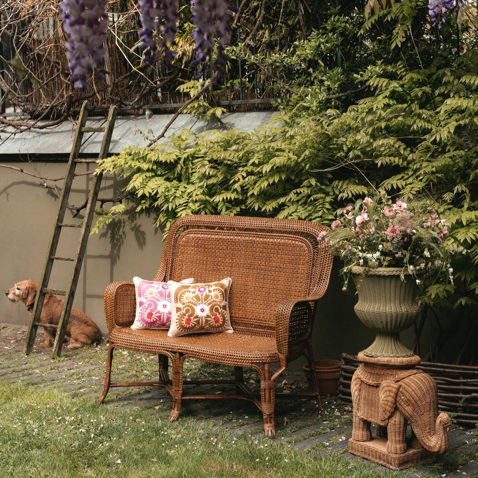 COUSSIN SUZANI - FLEUR DE SAFRAN