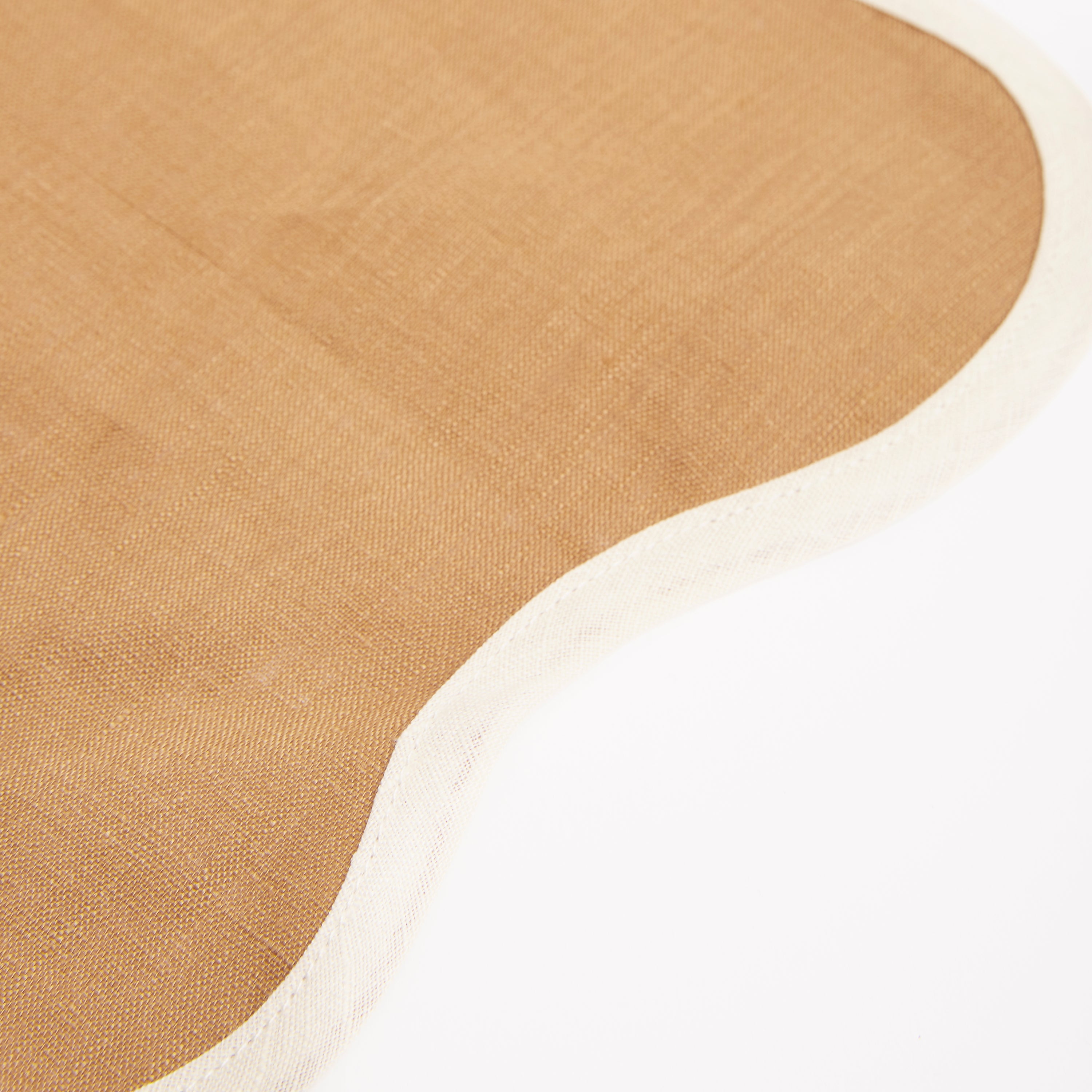 TABLE NAPKIN - SHELL - MUSTARD AND IVORY